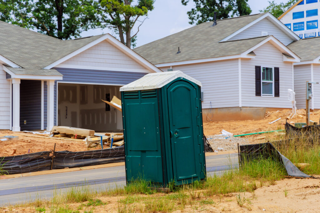 Efficient Site Solutions: Temporary Fencing and Portable Toilet Hire Near You! Featured Image 4596