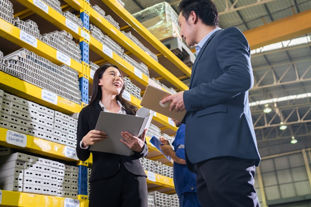 Top Qualities That Set Leading Customs Brokerage Firms Apart! Featured Image 00363